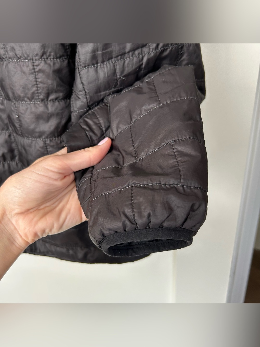 Patagonia Men’s Nano Puff Jacket Black Size Large - Picture 6 of 13